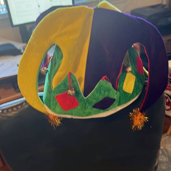 Mardi Gras Large Jester Adult Hat - Picture 2 of 2